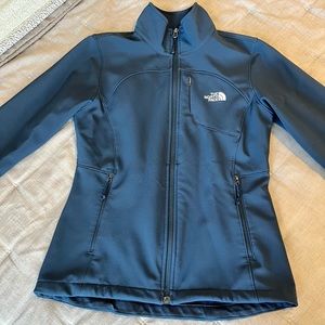 The North Face Women’s Apex Bionic Softshell Full Zip Jacket